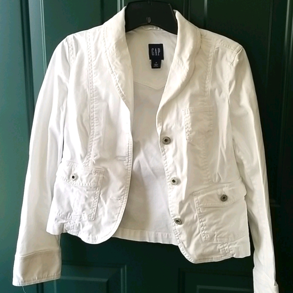 White casual jacket